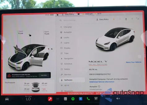 2020 Tesla Model Y Long Range Dual Motor All-Wheel Drive/Performance Dual Motor All-Wheel Drive from USA, damaged, VIN 5YJYGDEF8LF037757
